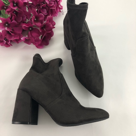 Qupid Shoes - Quipid Slate Gray Block Heel Sock Ankle Boot